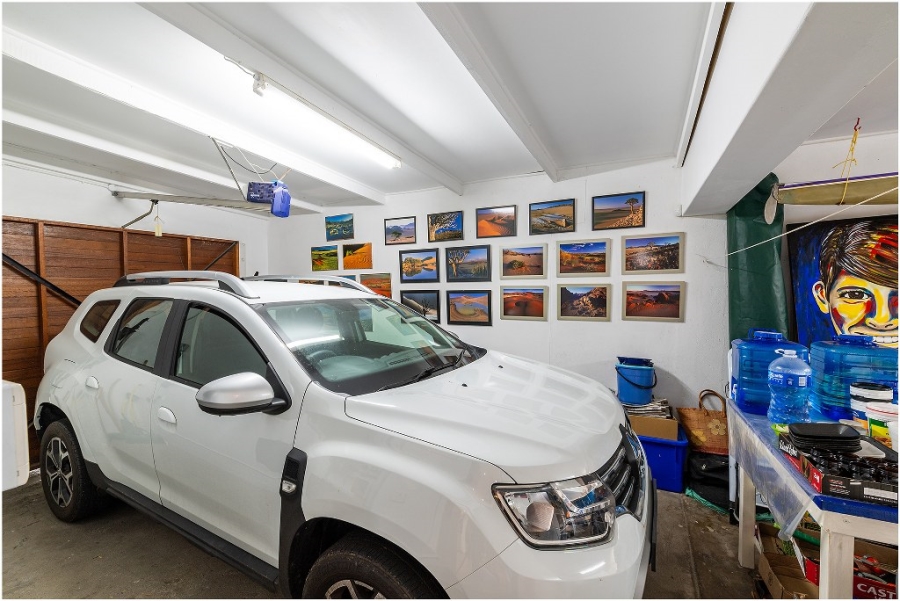 4 Bedroom Property for Sale in Klein Berlyn Western Cape